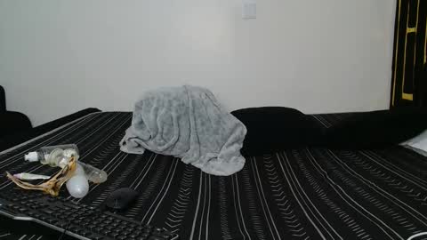 Snapshot of pixietease1 chatting on 05-21-26, 06:42 pixietease1 online show from 05-21-26, 06:42