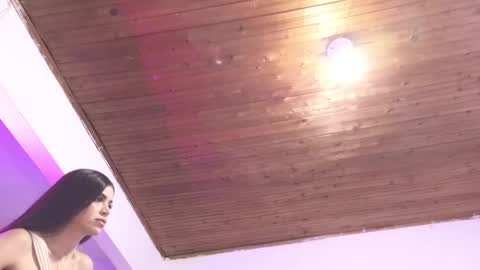 Angie Henao online show from 12-17-24, 07:04