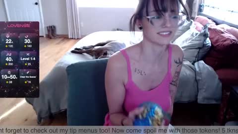 Plantbabeee online show from 01-24-25, 06:04