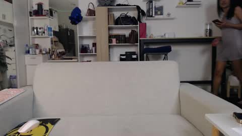 Snapshot of plasticgirll chatting on 01-20-25, 01:53 plasticgirll online show from 01-20-25, 01:53