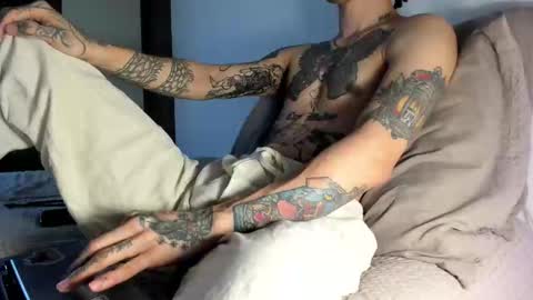 Snapshot of playboi_carti01 chatting on 11-09-25, 05:17 Carti online show from 11-09-25, 05:17