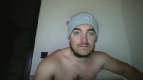 Snapshot of playboydutch chatting on 12-01-25, 02:55 playboydutch online show from 12-01-25, 02:55