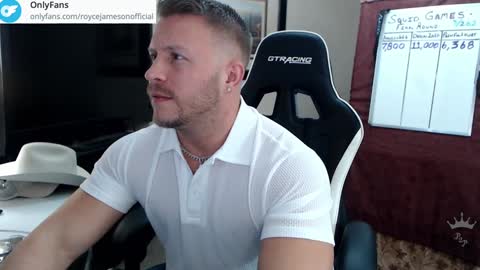 Snapshot of player2pawns chatting on 12-22-24, 08:38 Player online show from 12-22-24, 08:38