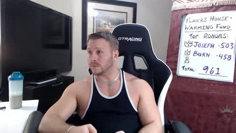 Snapshot of player2pawns chatting on 02-07-25, 03:12 Player online show from 02-07-25, 03:12