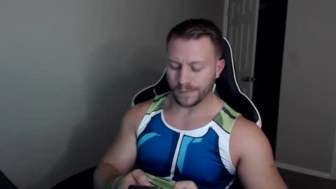 Snapshot of player2pawns chatting on 11-04-25, 04:22 Player online show from 11-04-25, 04:22