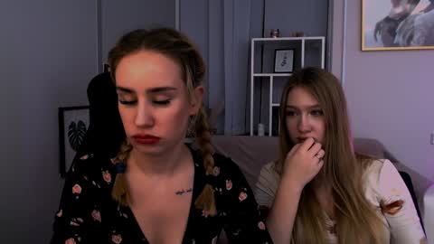 Sophie online show from 01-29-25, 06:12