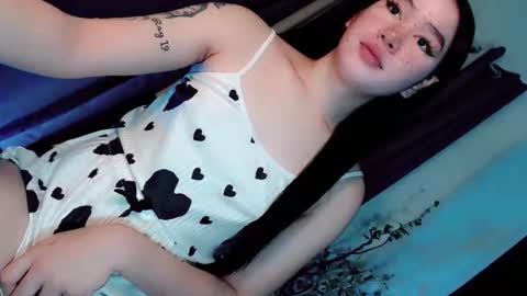 Snapshot of playfulcock69_kate chatting on 05-17-26, 12:41 kate online show from 05-17-26, 12:41