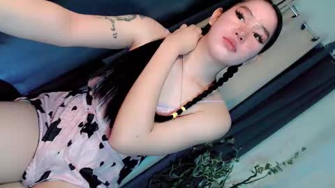 Snapshot of playfulcock69_kate chatting on 05-19-26, 01:56 kate online show from 05-19-26, 01:56
