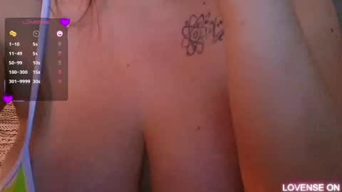 Scarlett  online show from 03-08-25, 10:24