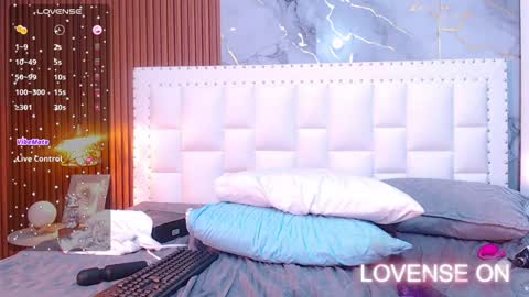 Snapshot of playfuljust_18 chatting on 12-26-24, 05:15 SAMARA online show from 12-26-24, 05:15