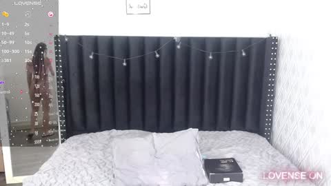 Snapshot of playfuljust_18 chatting on 01-06-25, 12:24 SAMARA online show from 01-06-25, 12:24