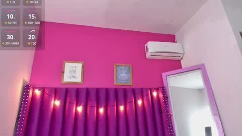 Snapshot of playfuljust_18 chatting on 02-27-25, 01:07 SAMARA online show from 02-27-25, 01:07