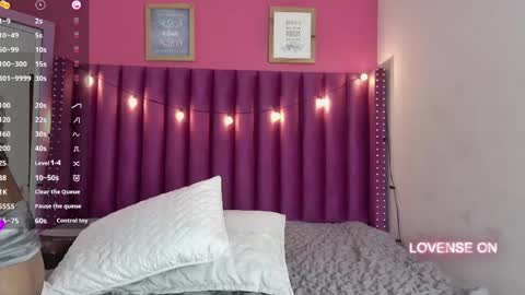 Snapshot of playfuljust_18 chatting on 03-07-25, 12:34 SAMARA online show from 03-07-25, 12:34