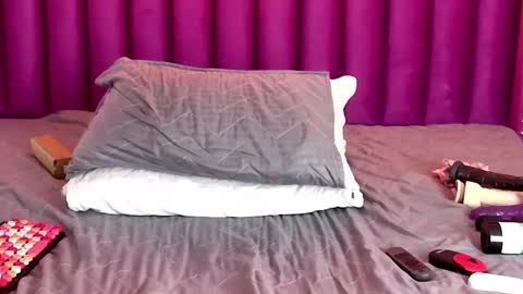 Snapshot of playfuljust_18 chatting on 03-09-25, 11:03 SAMARA online show from 03-09-25, 11:03