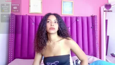 Snapshot of playfuljust_18 chatting on 12-03-25, 12:36 SAMARA online show from 12-03-25, 12:36