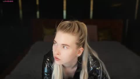 Snapshot of playhard054 chatting on 06-09-26, 02:50 Lana online show from 06-09-26, 02:50