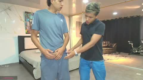   online show from 04-25-26, 11:02