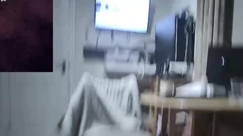 Play Me online show from 09-28-25, 05:02