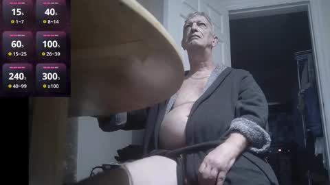 Play Me online show from 10-26-25, 01:11