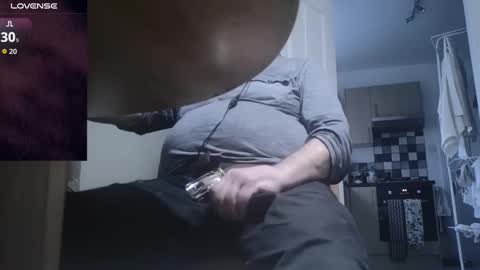 Play Me online show from 11-25-25, 03:12