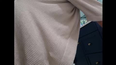 Snapshot of playtimeshows chatting on 10-30-25, 01:29 playtimeshows online show from 10-30-25, 01:29