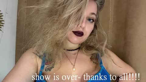 Snapshot of playwithkatty chatting on 12-25-24, 01:09 i am Kat   online show from 12-25-24, 01:09