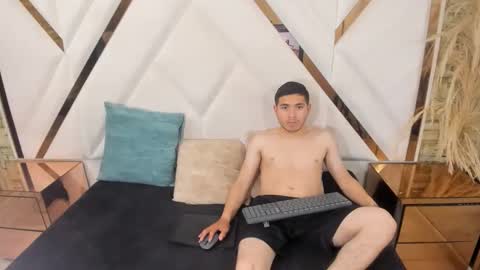 pleasure_duoo online show from 10-04-25, 08:40