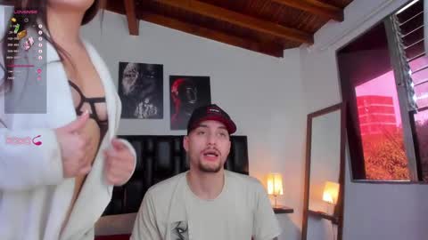 Snapshot of pleasure_vibes023 chatting on 12-12-24, 09:04 JUAN AND JULI online show from 12-12-24, 09:04