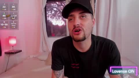 Snapshot of pleasure_vibes023 chatting on 02-26-25, 09:05 JUAN AND JULI online show from 02-26-25, 09:05