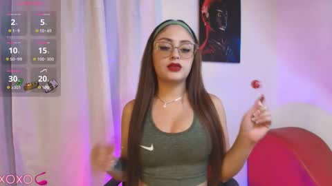 Snapshot of pleasure_vibes023 chatting on 10-07-25, 09:45 JUAN AND JULI online show from 10-07-25, 09:45