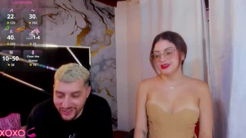 Snapshot of pleasure_vibes023 chatting on 10-16-25, 10:11 JUAN AND JULI online show from 10-16-25, 10:11