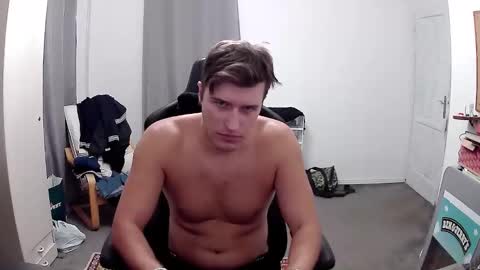 plkrisztian online show from 10-02-25, 07:54