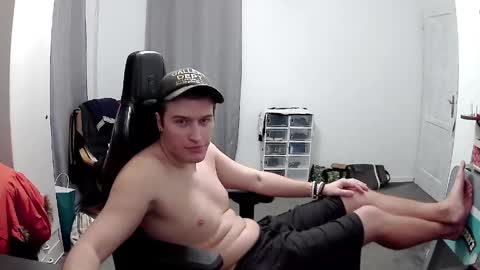 plkrisztian online show from 04-27-26, 12:19
