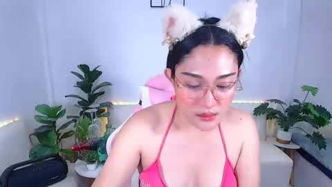 Snapshot of ploysaithailand chatting on 11-10-25, 12:48 Ploysai online show from 11-10-25, 12:48