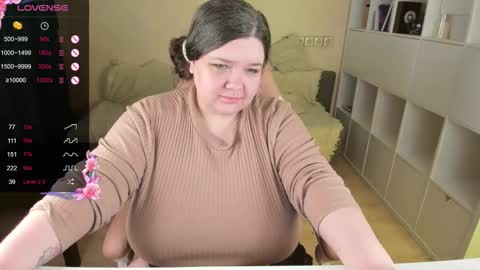 Alice online show from 11-12-25, 12:55