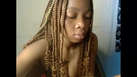 plumnjuicyx online show from 03-07-25, 08:23