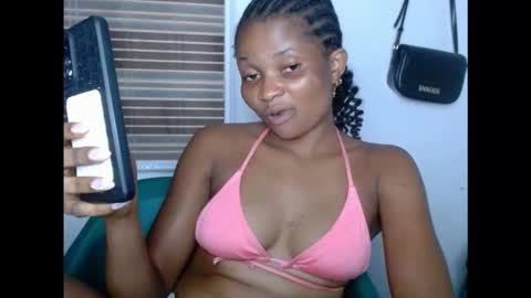 plumnjuicyx online show from 11-19-25, 09:26