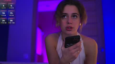 Ari online show from 10-29-25, 02:58