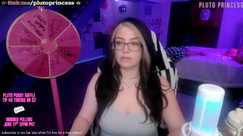 Snapshot of plutoprincess69 chatting on 05-23-26, 08:18 Pluto Princess online show from 05-23-26, 08:18