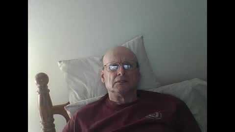 trek 11 online show from 09-23-25, 04:48