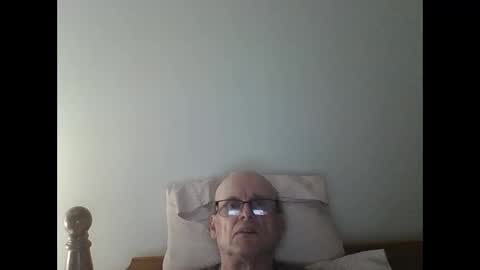 trek 11 online show from 10-09-25, 04:10