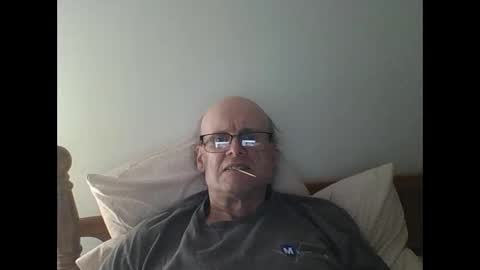 trek 11 online show from 10-15-25, 02:33