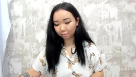 Snapshot of pocahontas654 chatting on 01-21-25, 06:22 Erica online show from 01-21-25, 06:22