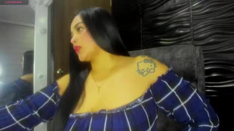 Snapshot of pocahontas_d chatting on 05-15-26, 06:31 catalina online show from 05-15-26, 06:31
