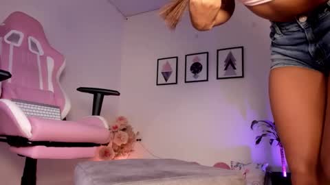 Jasmine online show from 03-27-26, 03:12