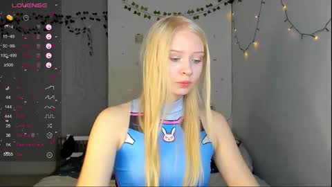 Mary online show from 11-20-25, 10:59