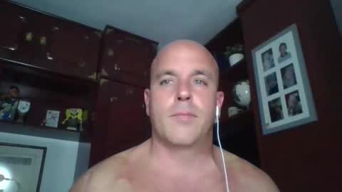 Snapshot of pocoyotop chatting on 06-04-26, 10:05 pocoyotop online show from 06-04-26, 10:05