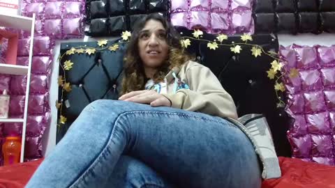 Snapshot of poisondost_hot chatting on 09-10-25, 11:21 Aleja online show from 09-10-25, 11:21