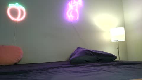 Jenna online show from 01-15-25, 05:08