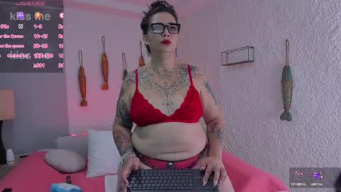 poisson_ivy_ online show from 01-28-25, 04:18